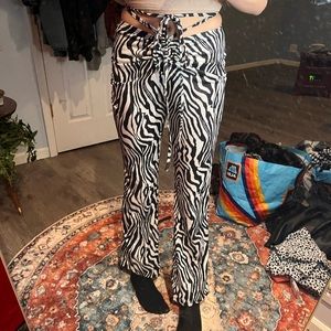 Zebra flare pants / very euphoria style
